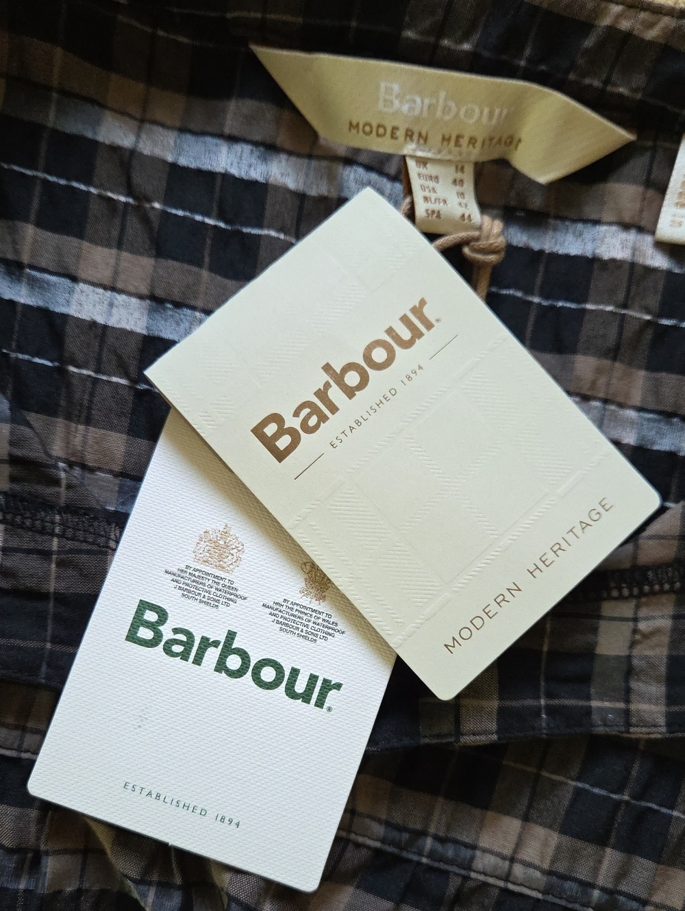 Barbour 'Lorelei' Brown Plaid Popover Blouse - Size 10 - Picture 8 of 9